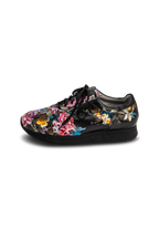 black/floral